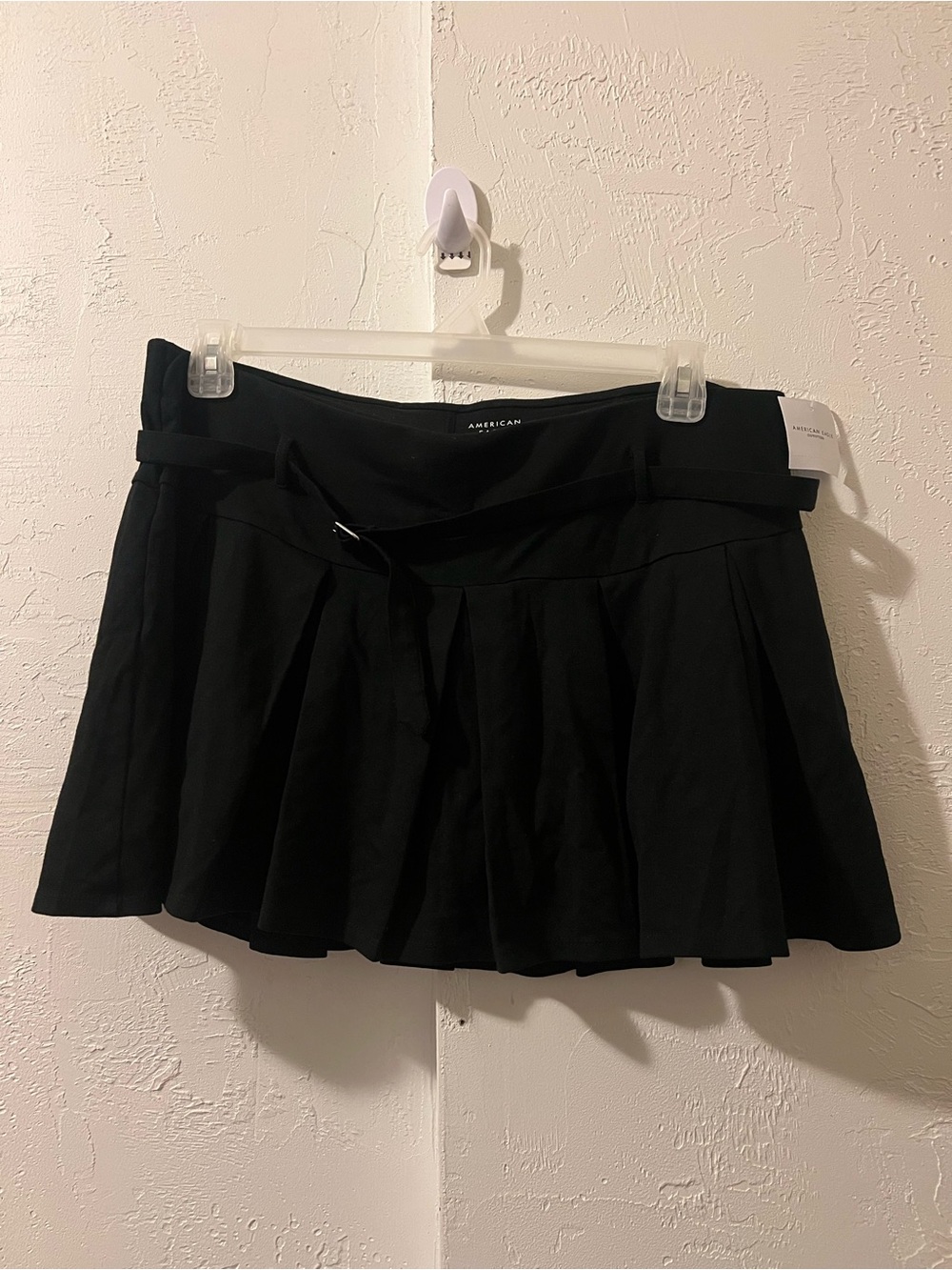 AE It Knit Low-Rise Belted Pleated Skort